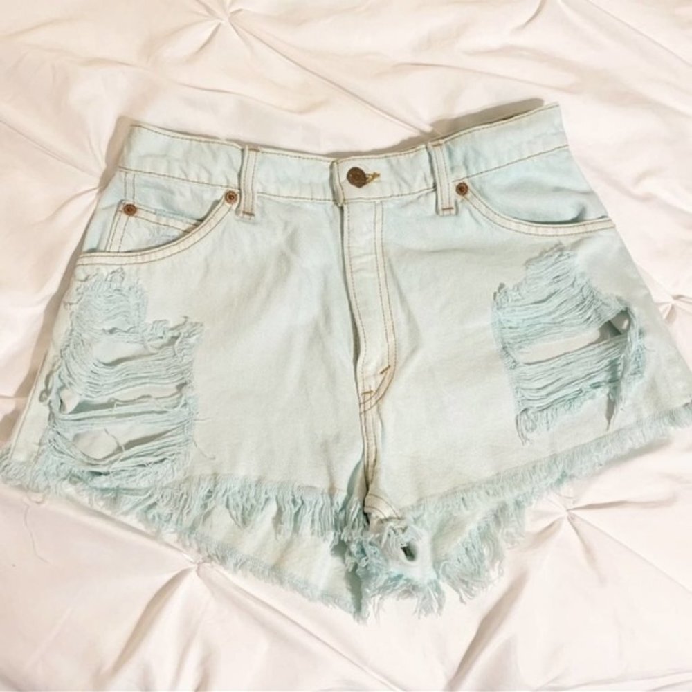 LF Levi's Furst Of A Kind Distressed Cutoff Shorts
